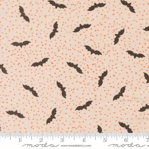 1 yard Pre-Cut Moda Moonbeam with Bats
