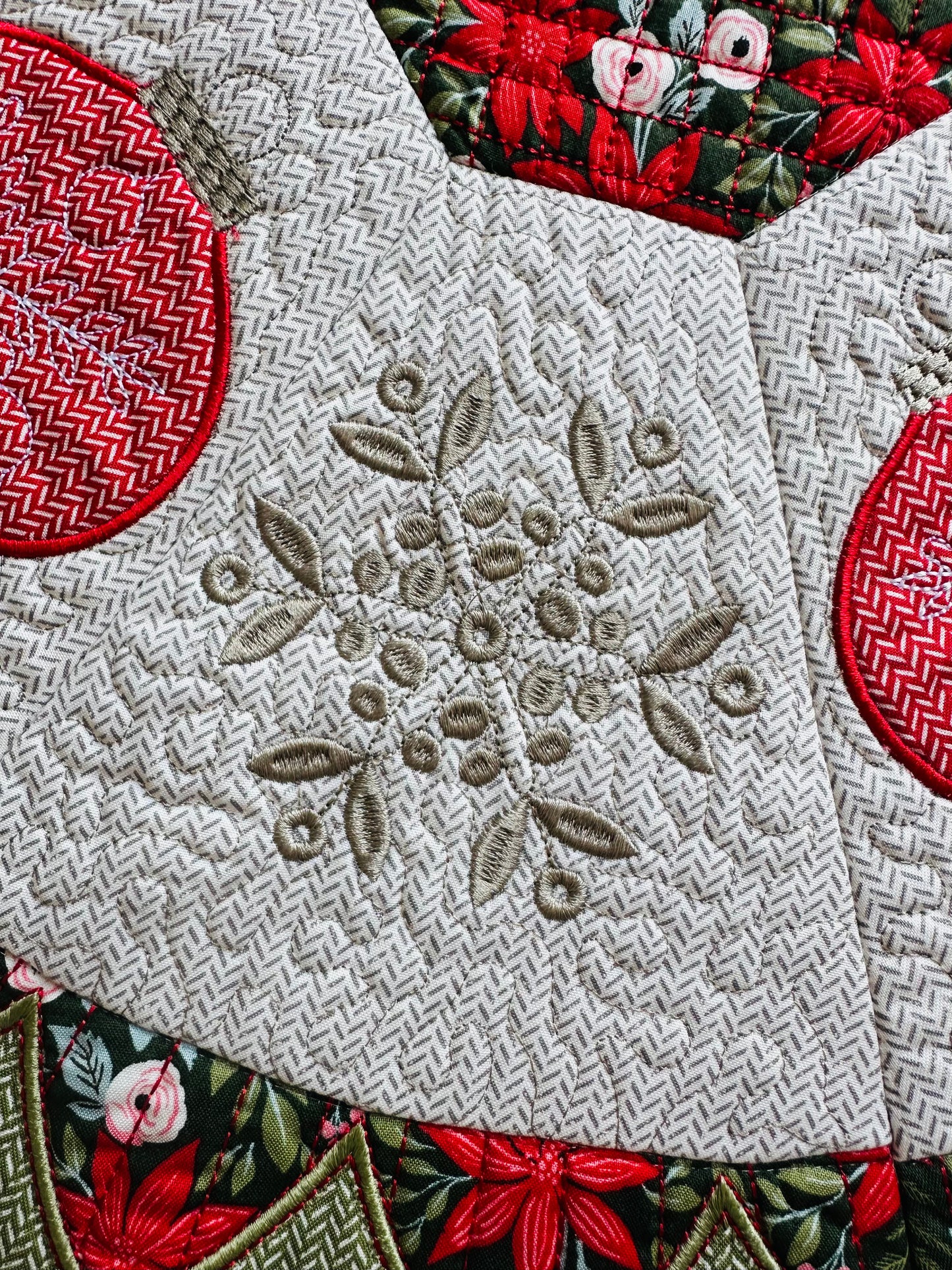 Holiday Topper - USB