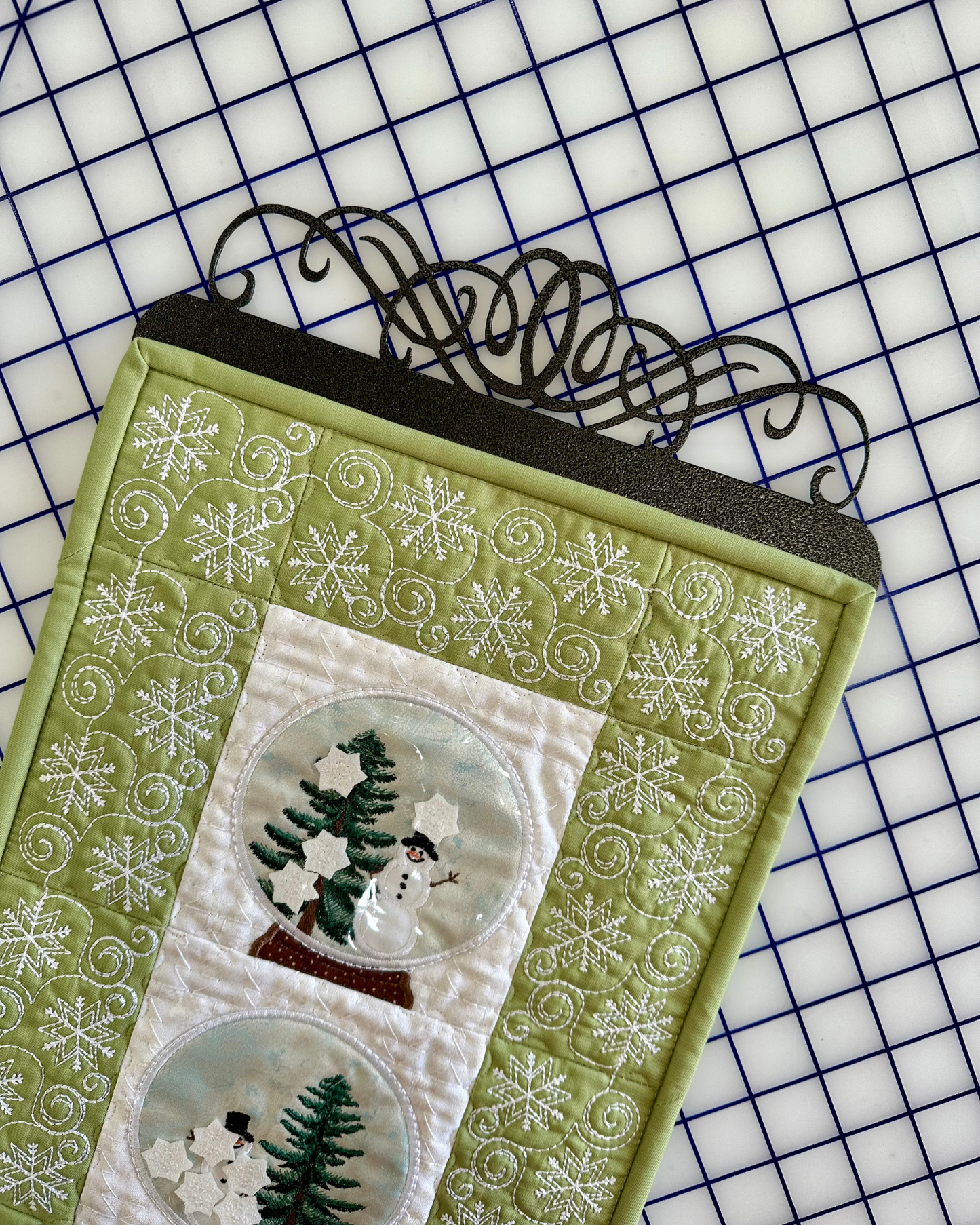 Windy Scroll Split Bottom Hanger - Pre-Order