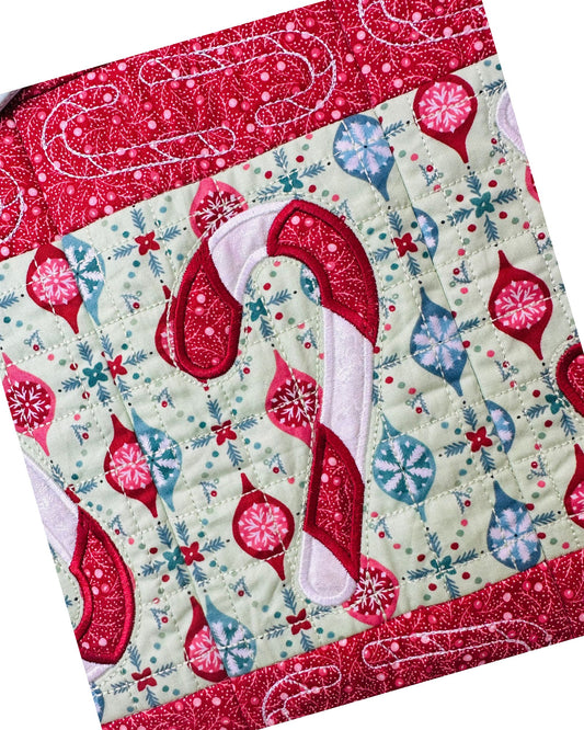 Season's Greetings Sentiment Set Download & Fabric Kit